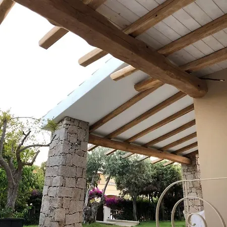 Holiday home Con Piscina Privata Vicino Campu Longo Villasimius