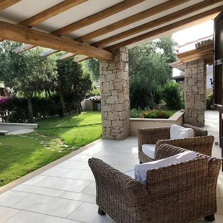 Holiday home Con Piscina Privata Vicino Campu Longo