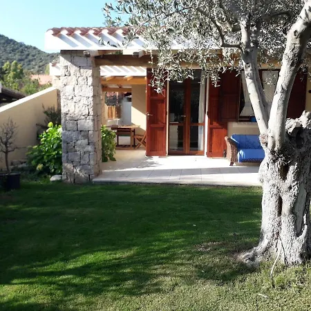 Con Piscina Privata Vicino Campu Longo Holiday home Villasimius